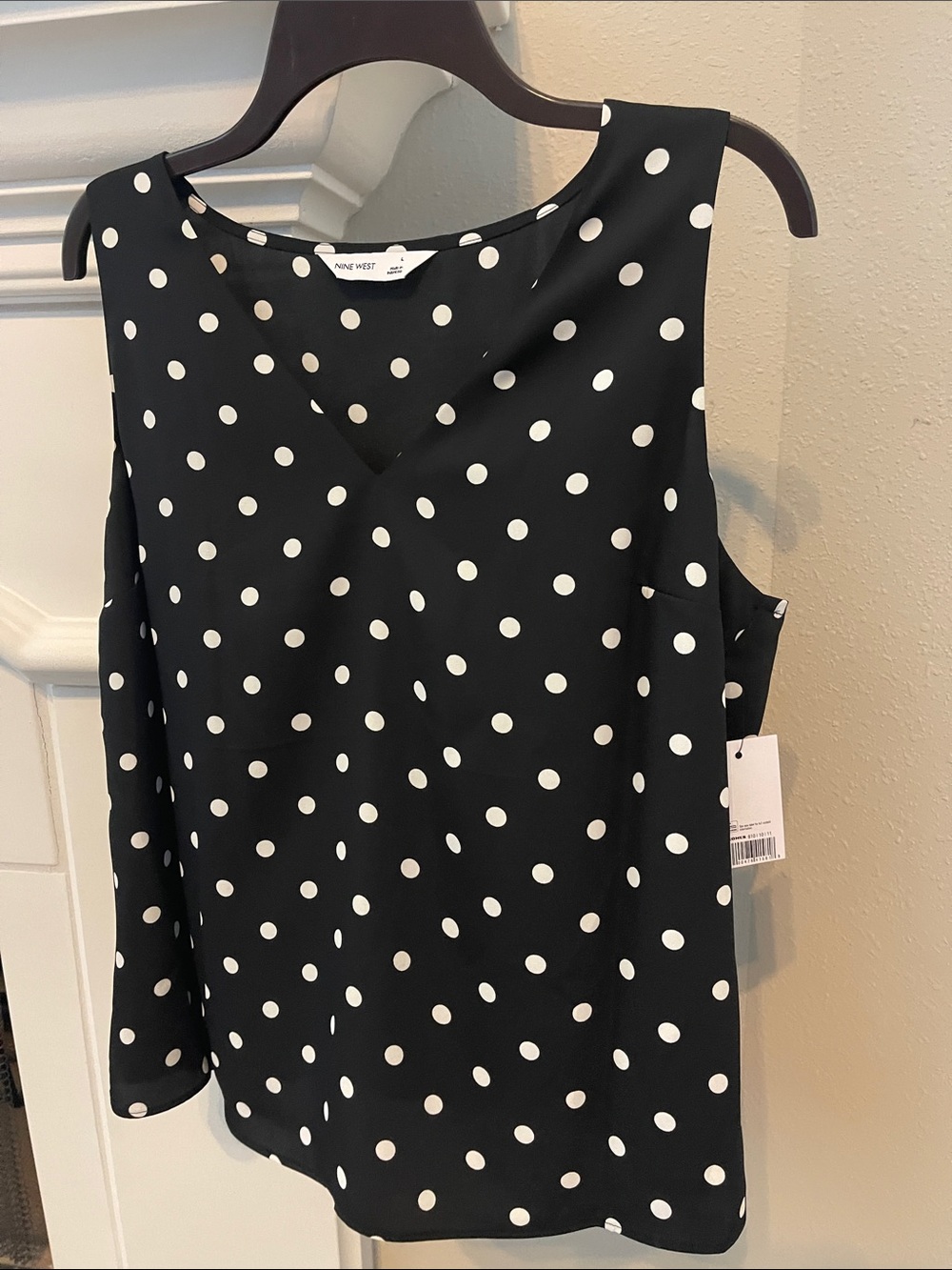 Nine West Black Polka Dot Sleeveless V-Neck Camisole